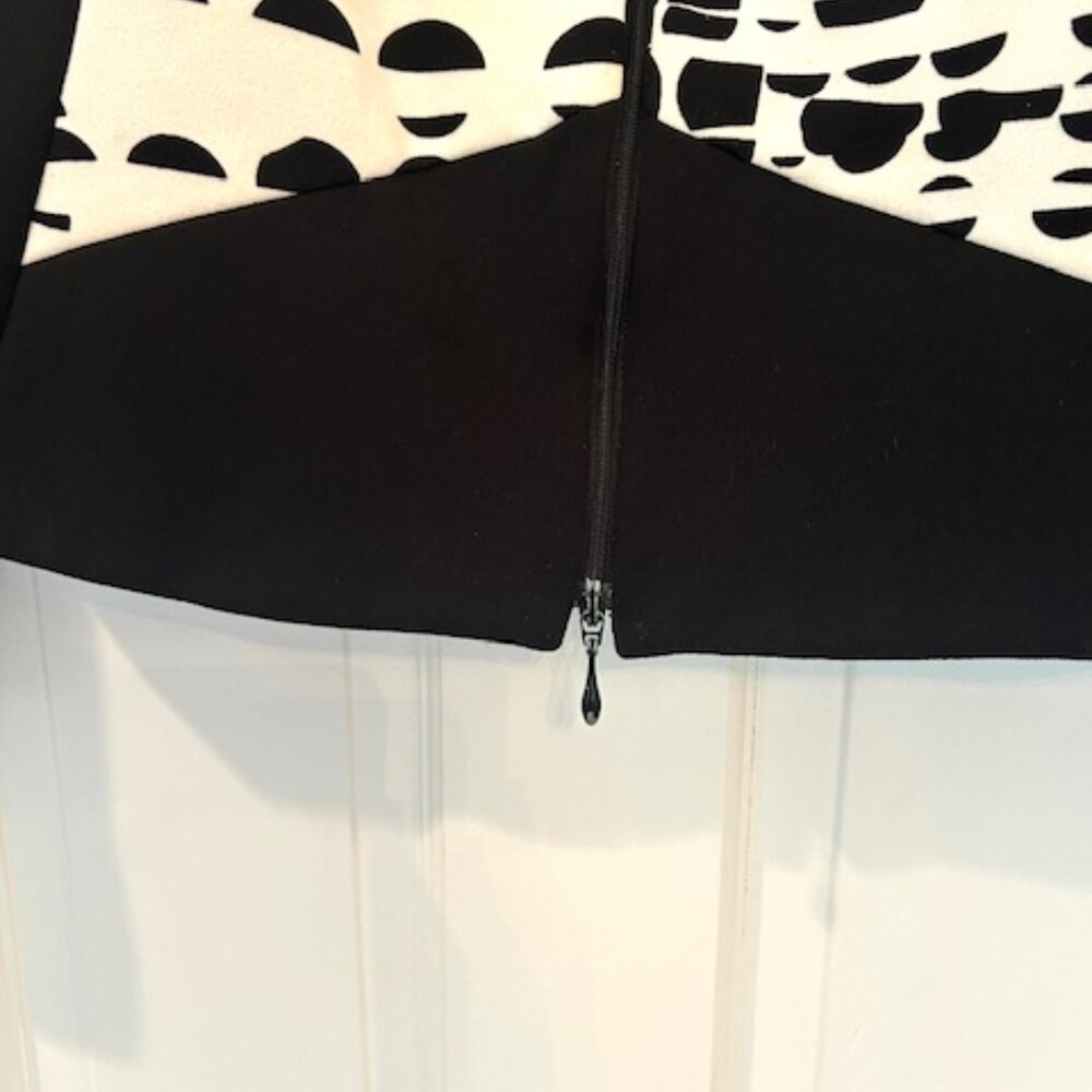 Joseph Ribkoff Jacket - Size 6 - Picture 4 of 4